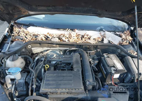 2016 Volkswagen Jetta 1.4T Se z USA, uszkodzony, nr VIN 3VWD67AJ8GM374487